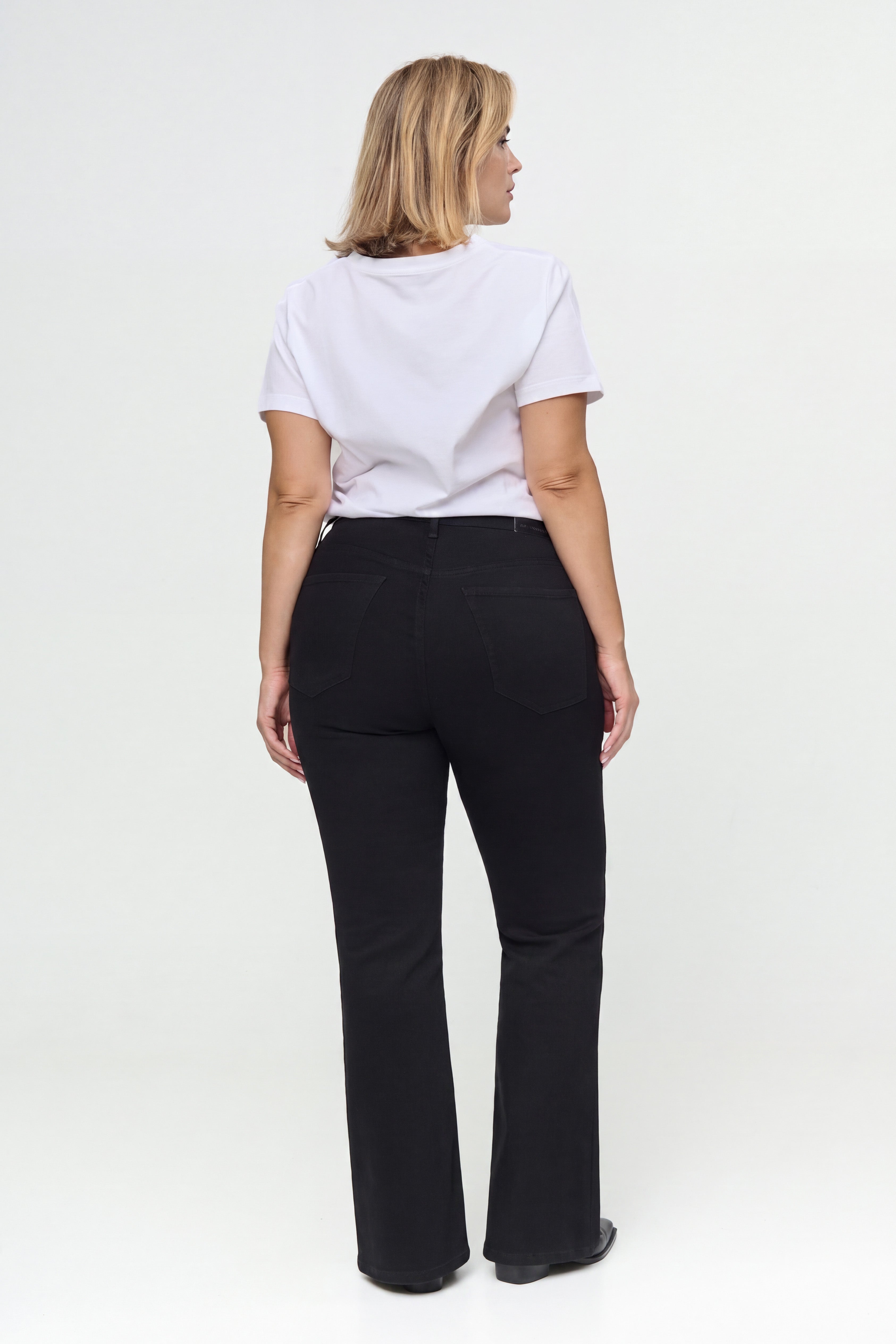 BOBI Essential Black